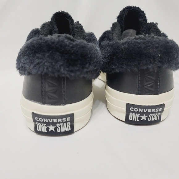 NWOB CONVERSE ONE STAR LOW STREET LEATHER WARMER 'BLACK' - FAUX FUR LINING - Picture 7 of 12